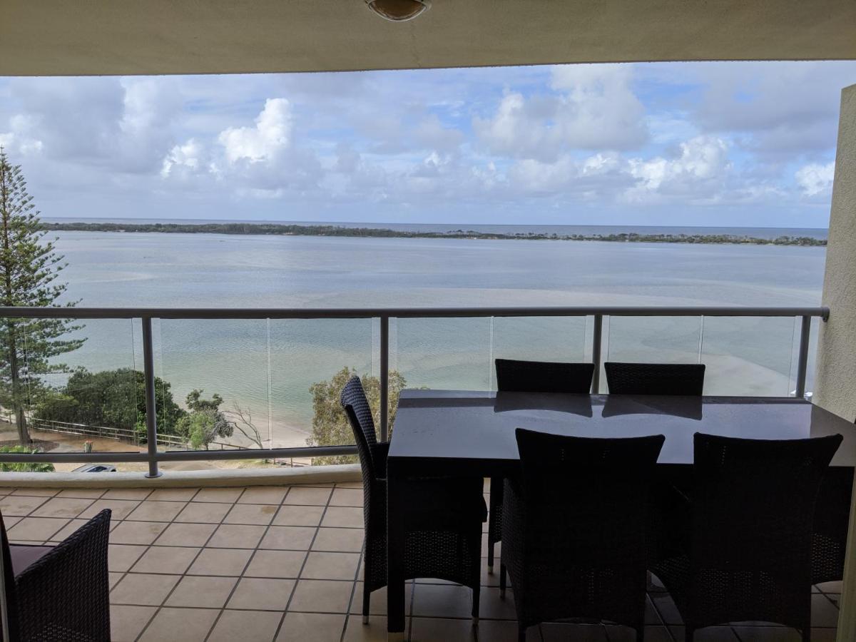 Moorings Beach Resort Caloundra Buitenkant foto