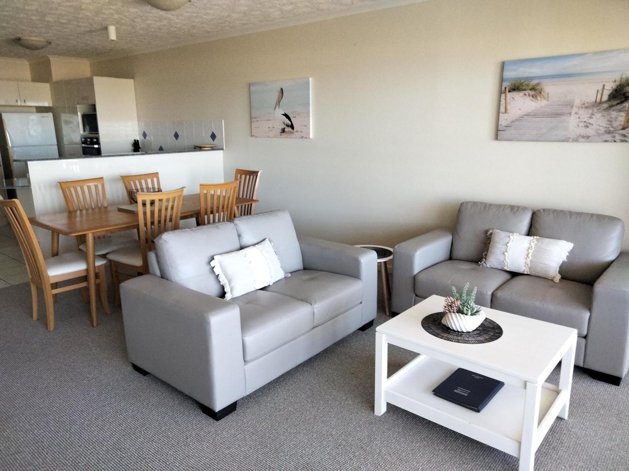 Moorings Beach Resort Caloundra Buitenkant foto