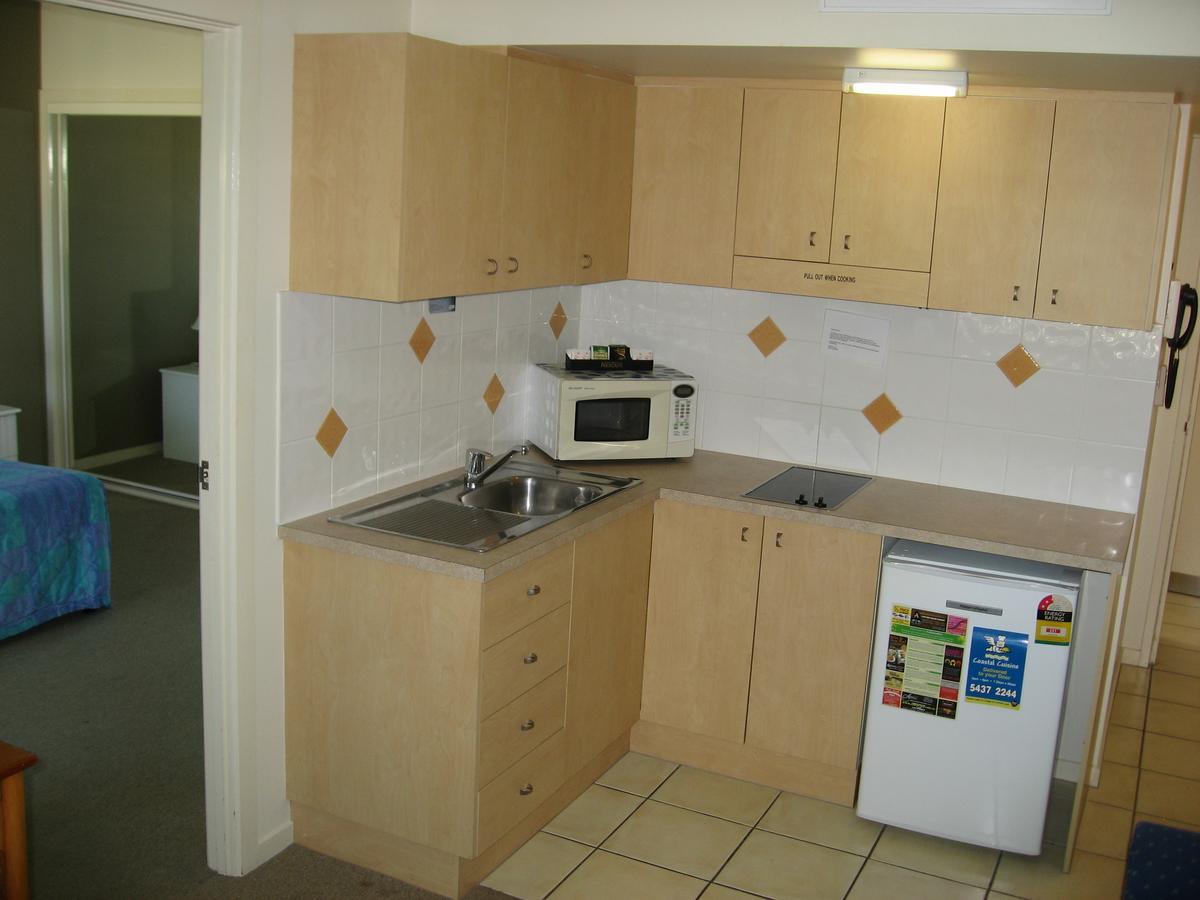 Moorings Beach Resort Caloundra Buitenkant foto