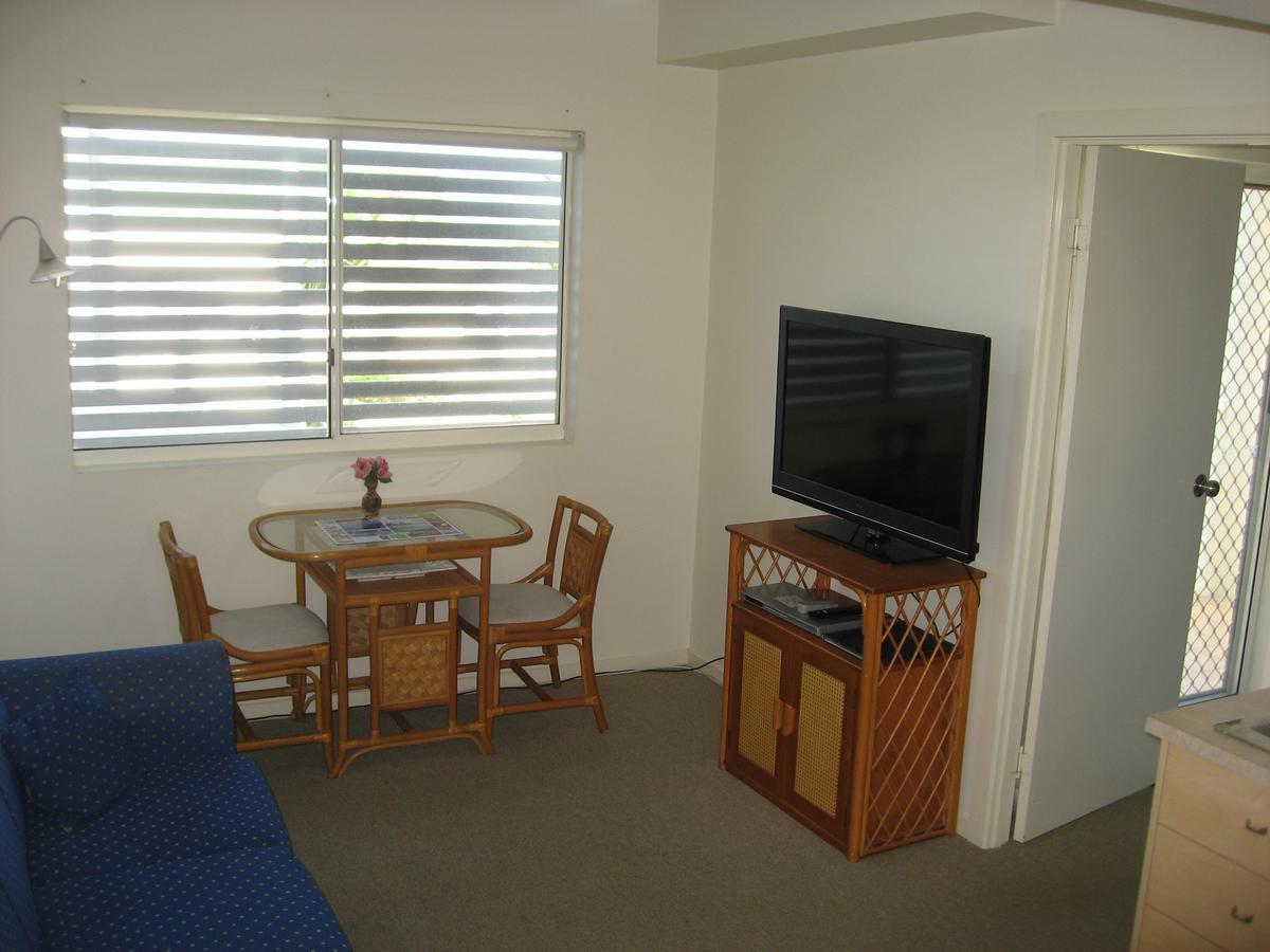 Moorings Beach Resort Caloundra Buitenkant foto