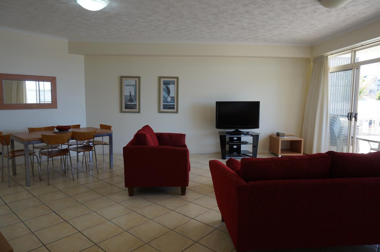 Moorings Beach Resort Caloundra Buitenkant foto